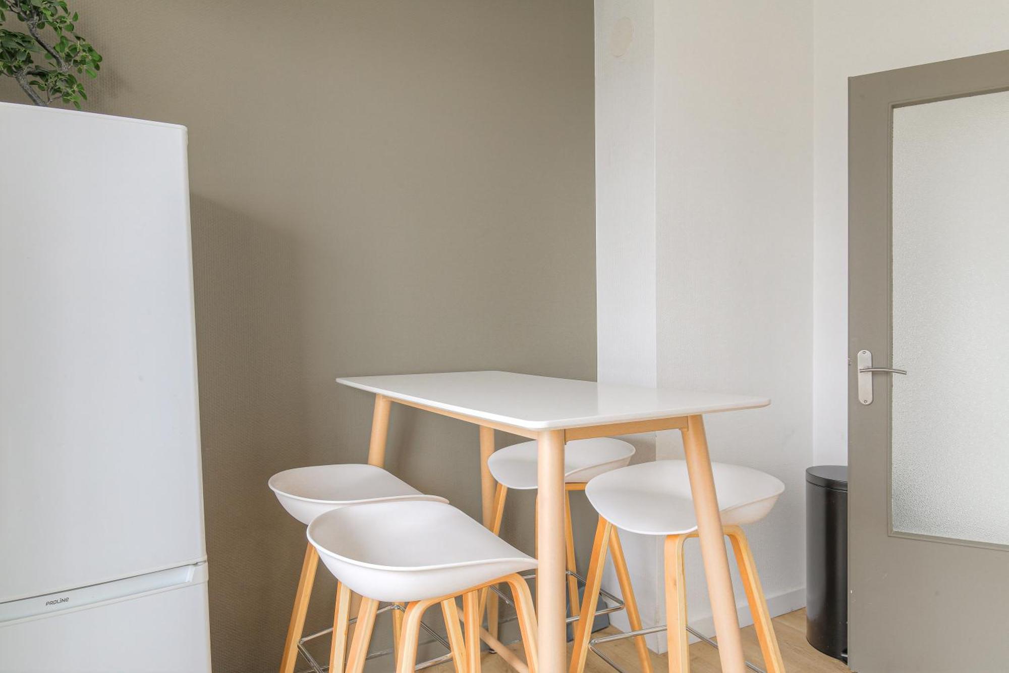 Charcot Apartment *